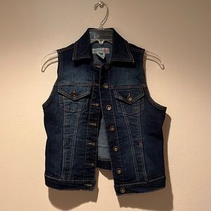 Paris blues dark denim vest
